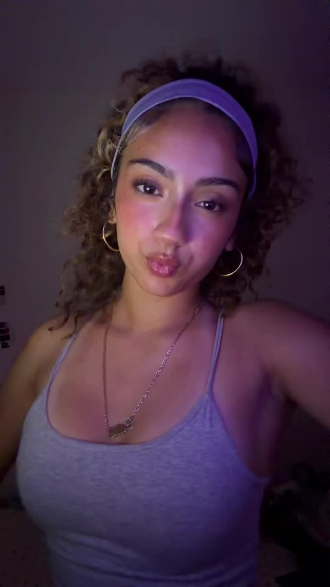 @bellabae