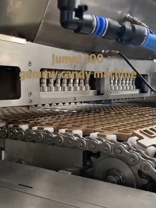 @annajunyu