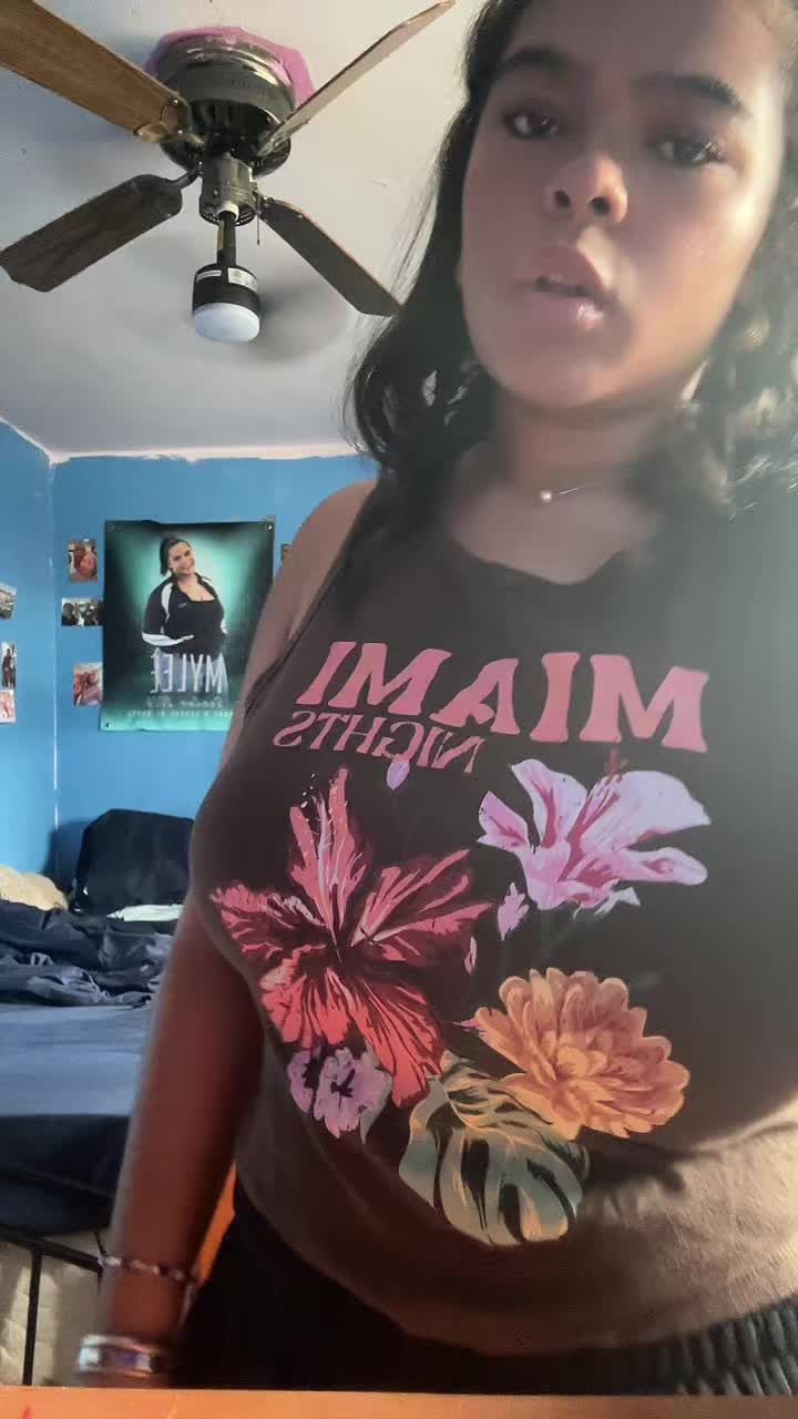 @️
