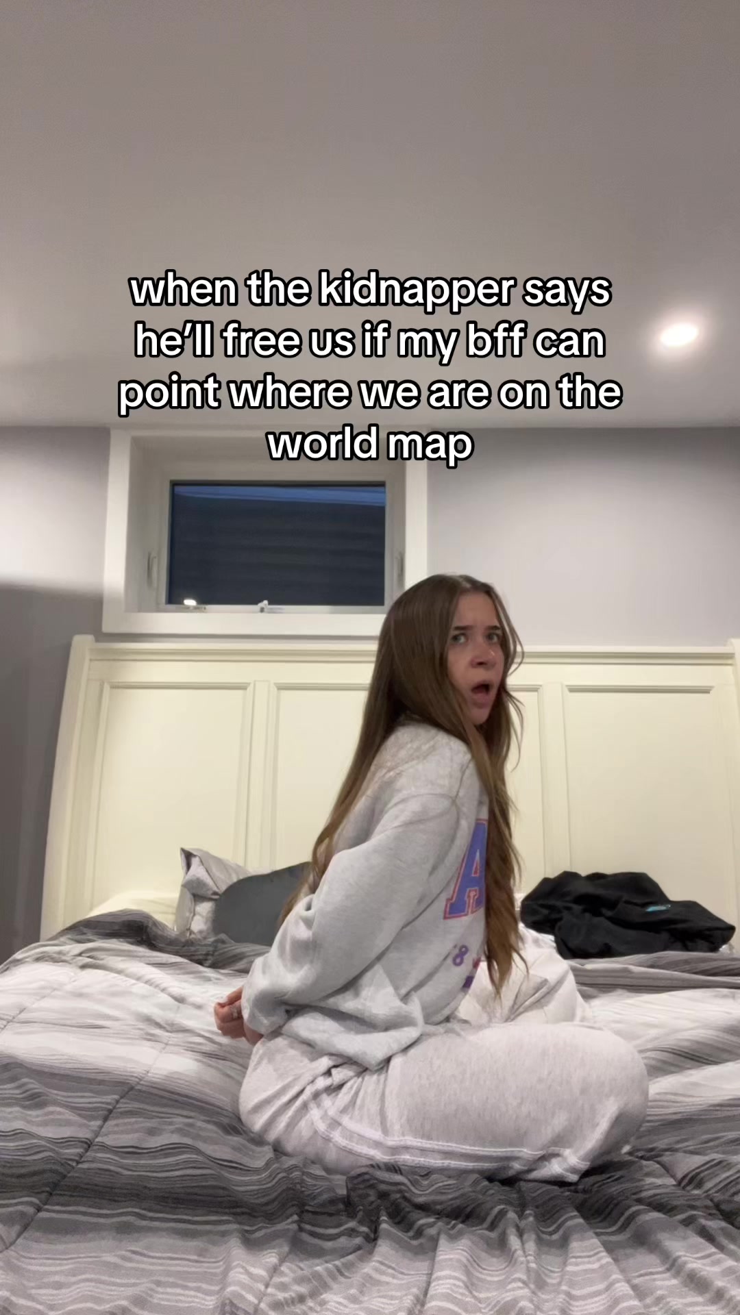@• T A Y •