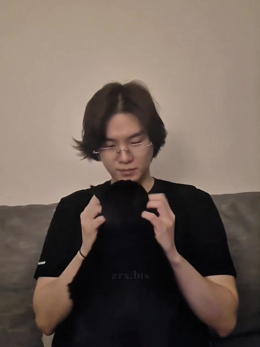 @zrx.bts