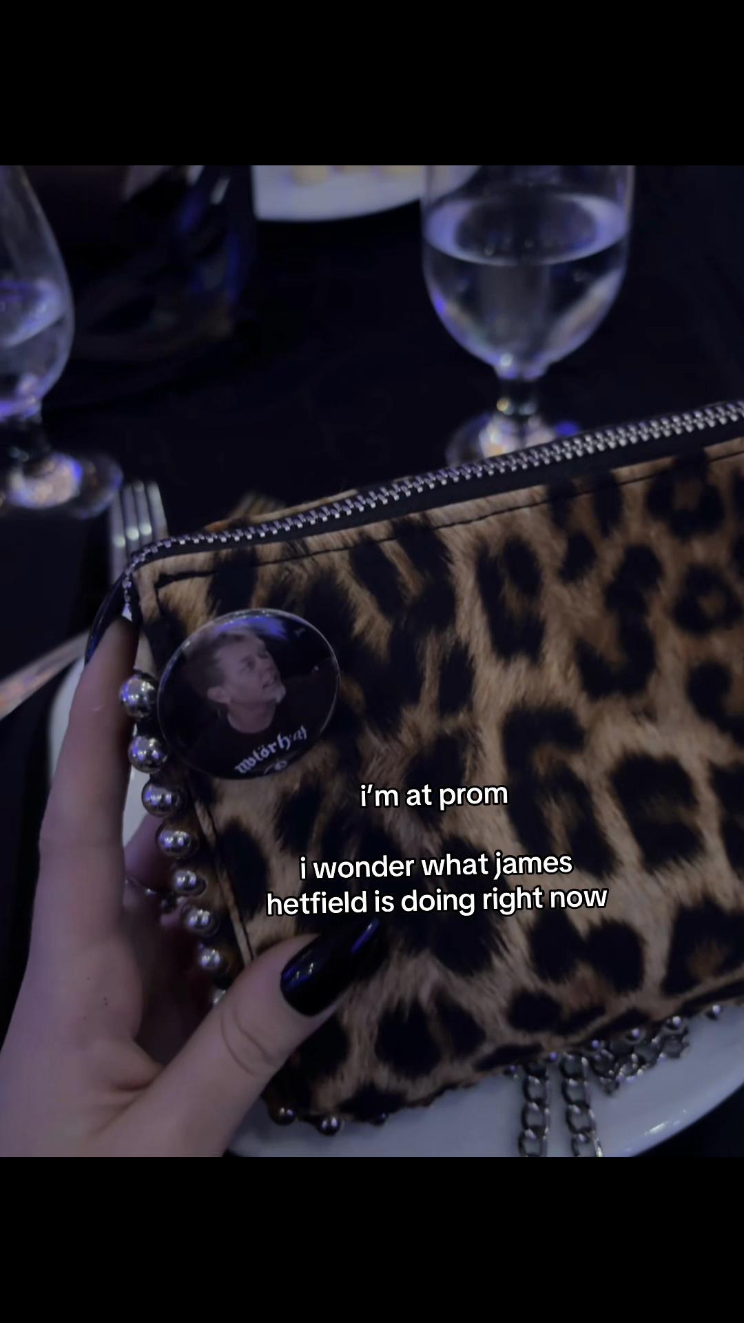 @OLIVIA🦇