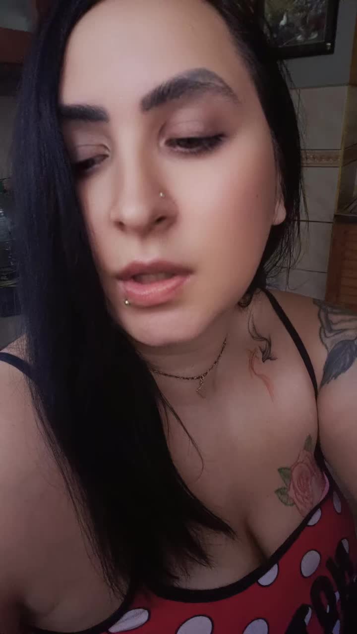 @Czoorna💋😈