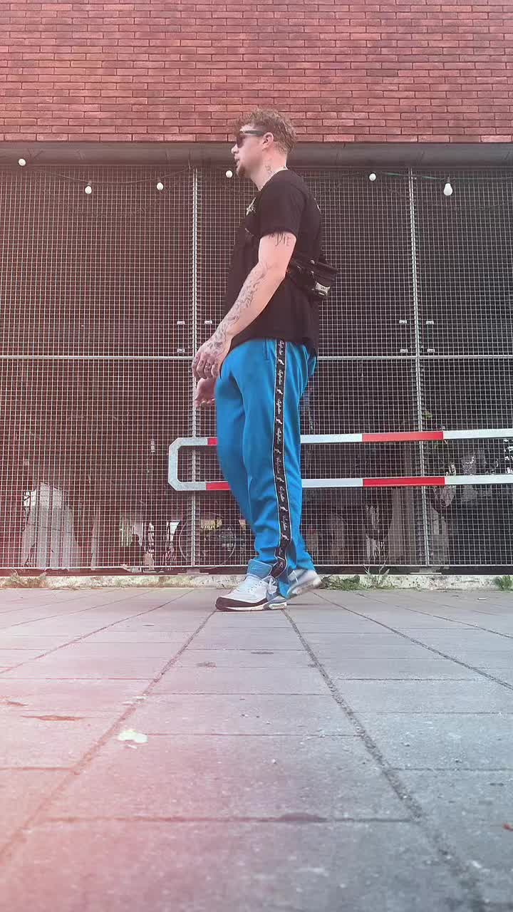 @Dien antwerpse gabber 🦘🚀