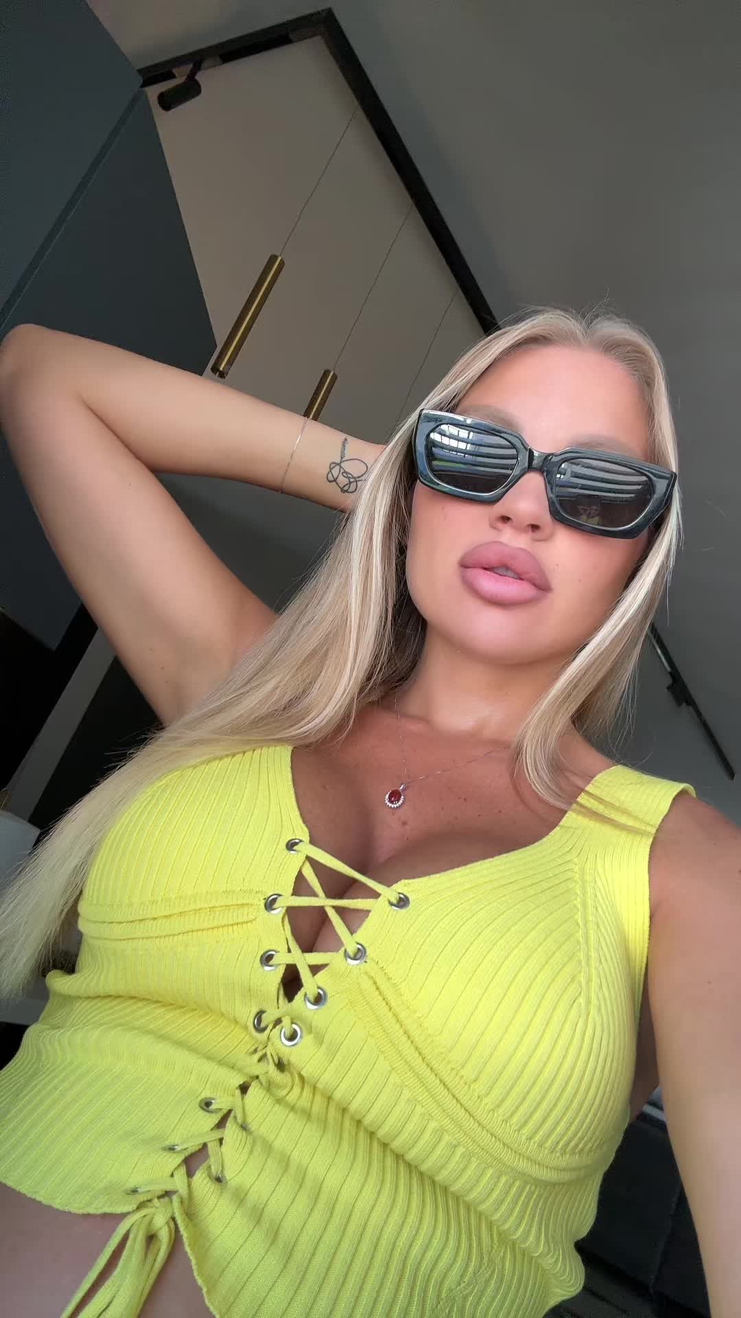 @oksanasenese