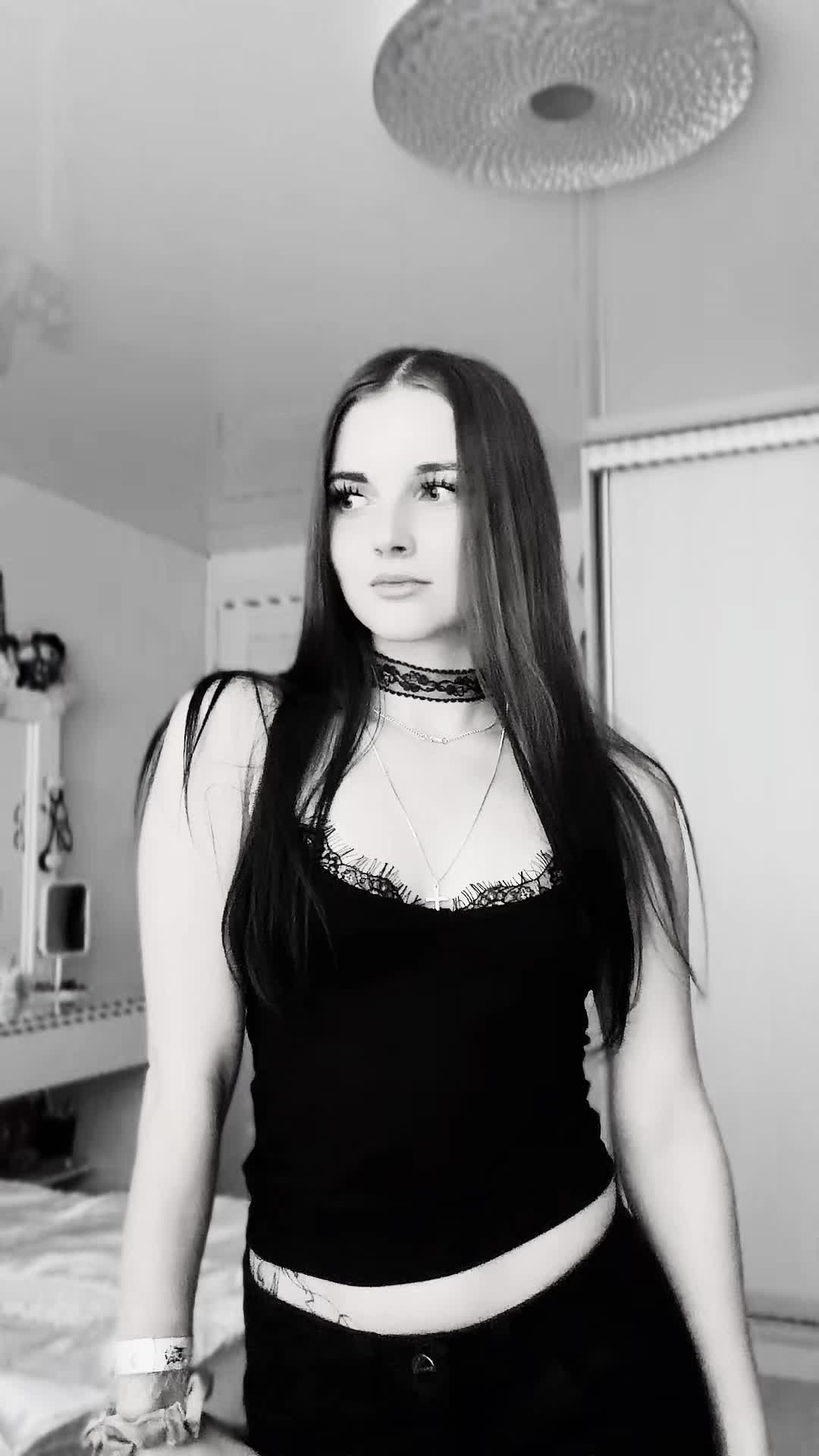 @не даша
