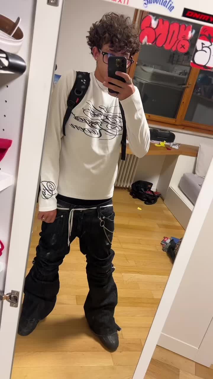 @SAM.