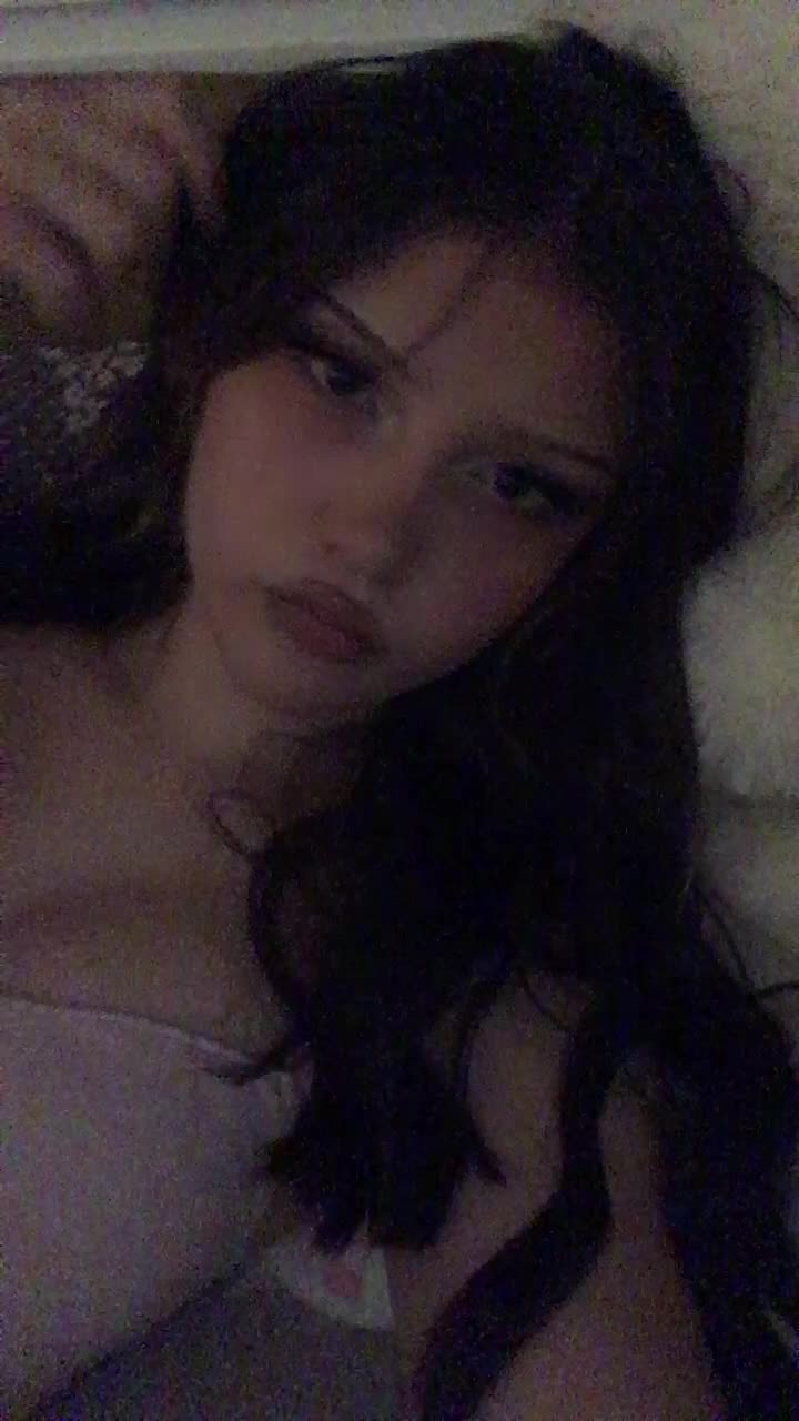 @✩
