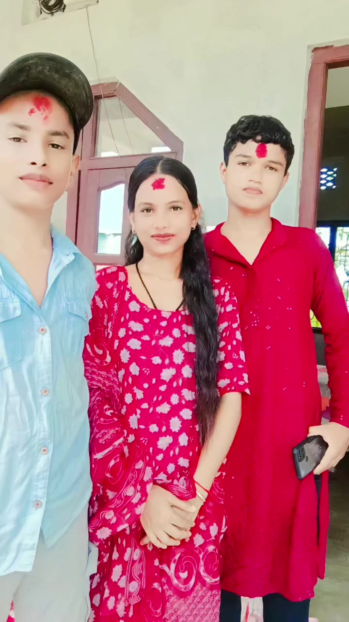 @Mandal &hearts;️Queen &hearts;️👑👸