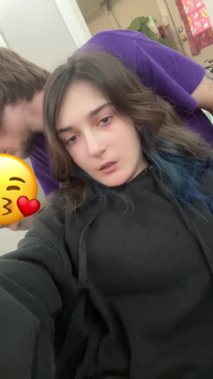 @Nicks girl๐๐๐