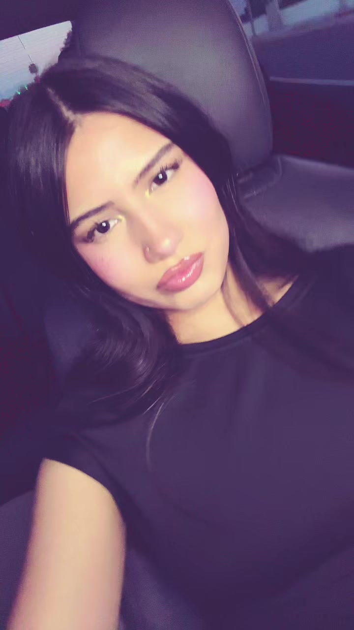 @<3