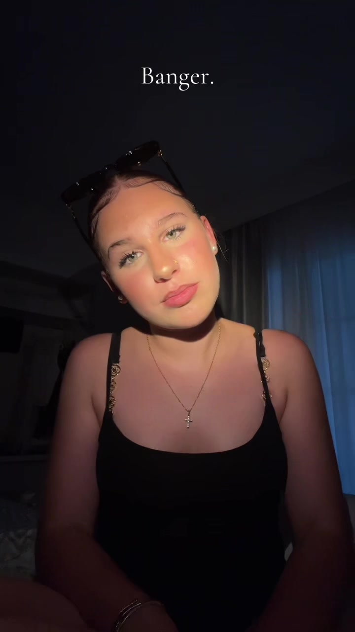 @𝐋𝐞𝐧𝐚