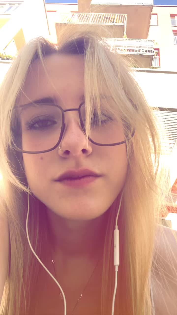 @lola ⋆˚꩜。⁶³ ⁴⁶ ⁷²