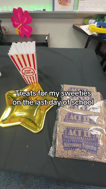 @fabulousteachervibes