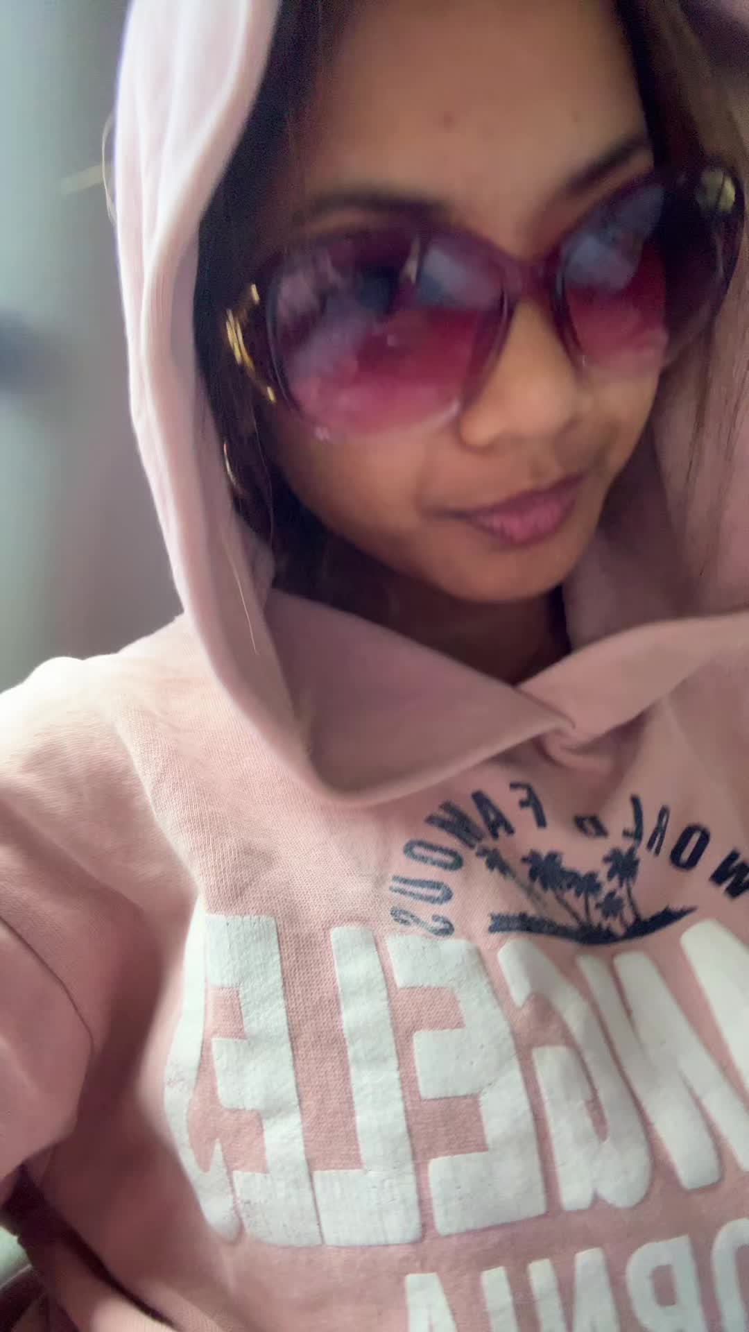 @lynncnom