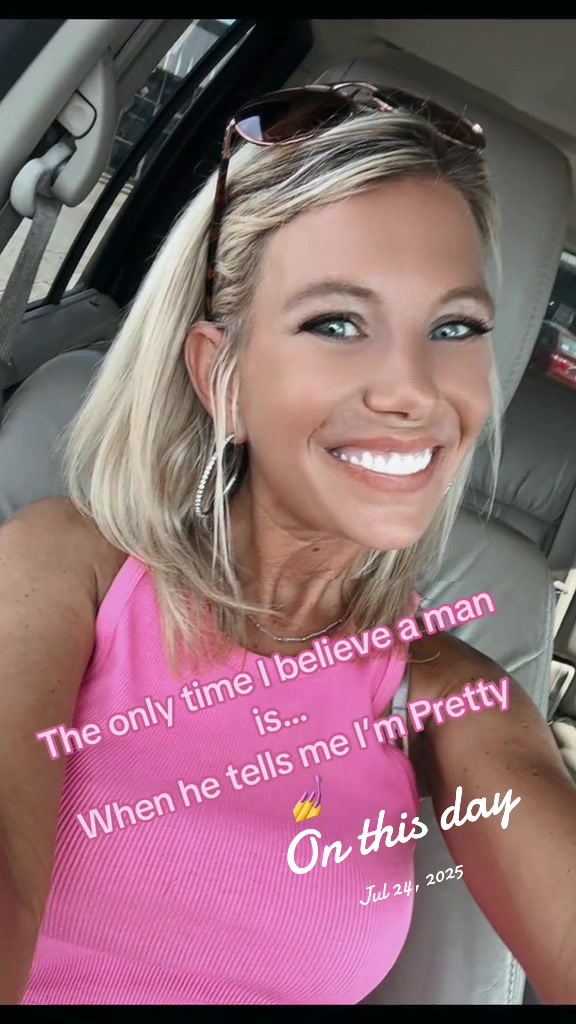 @GirlnxtDoor