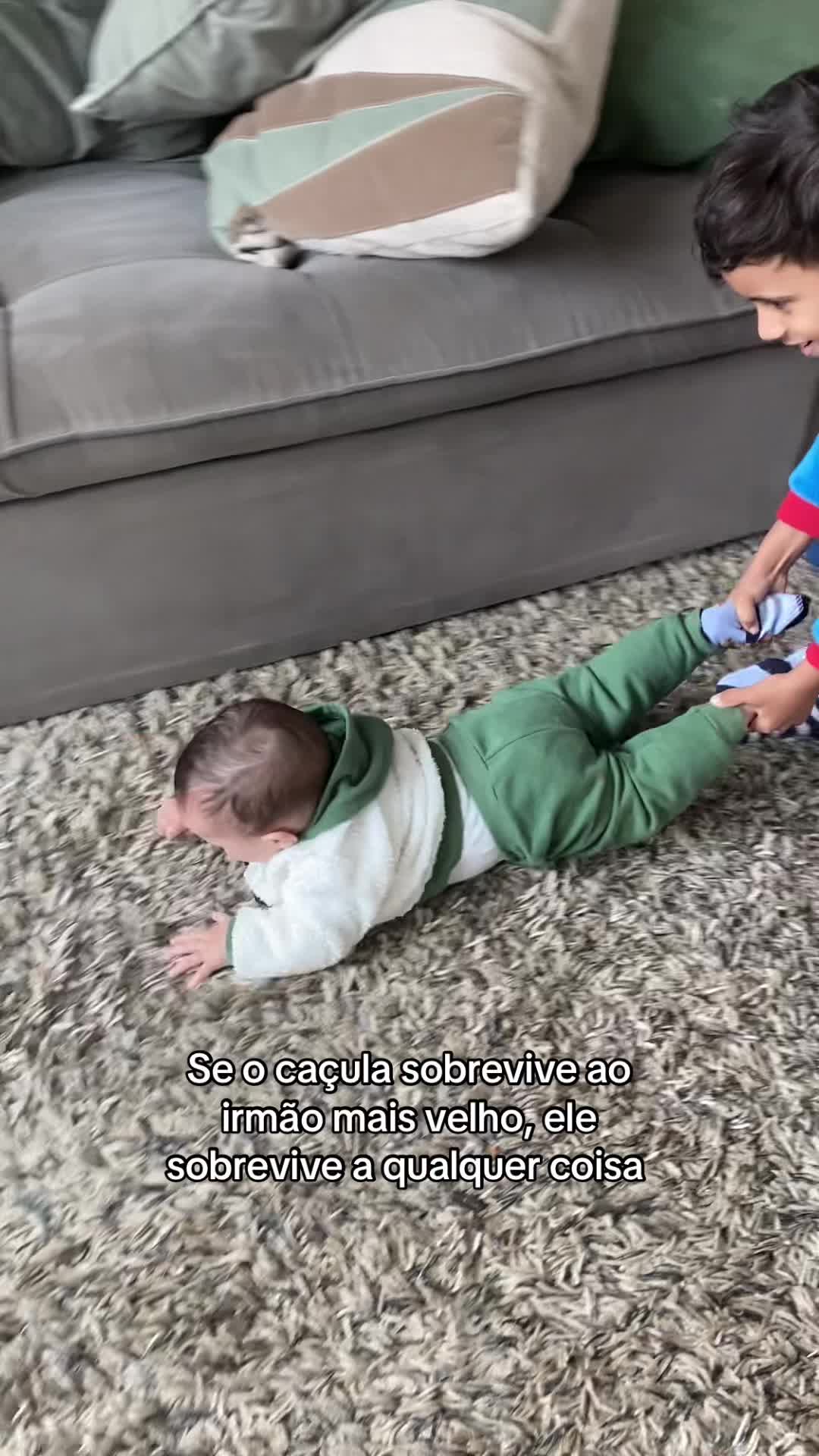 @Camila