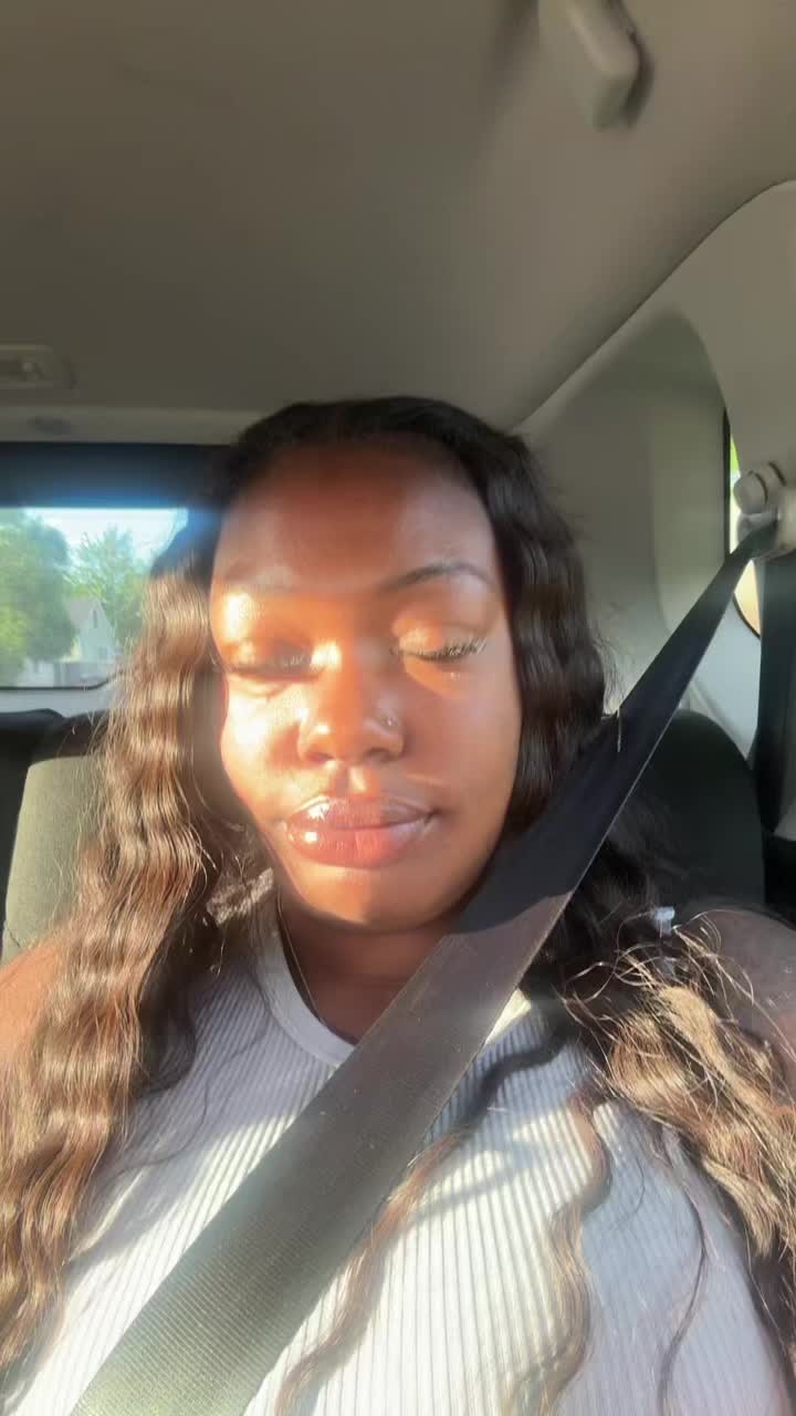 @MelaninMonroe