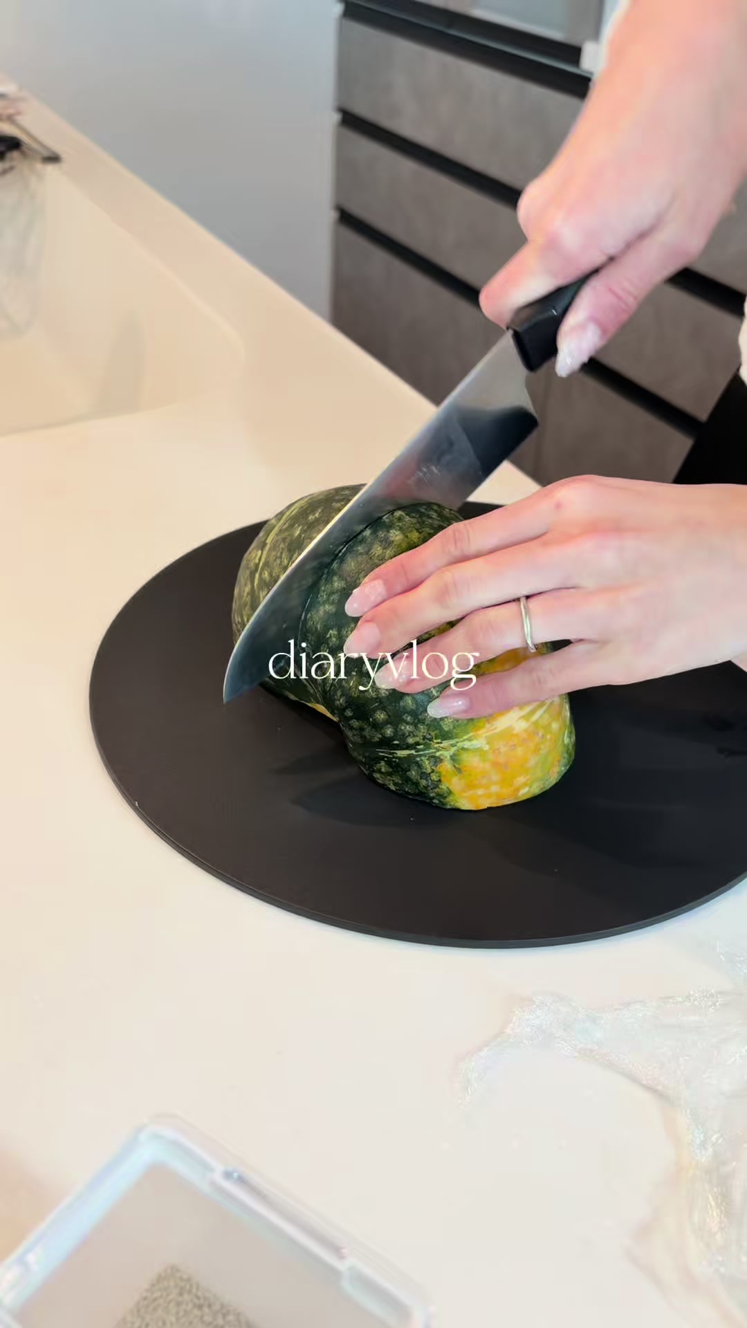 @𝐲.