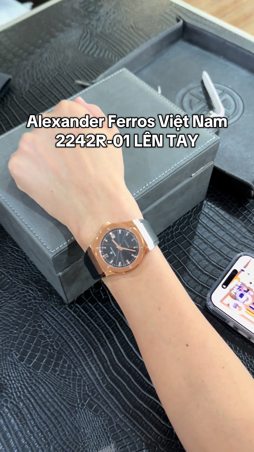 @Alexander Ferros Việt Nam