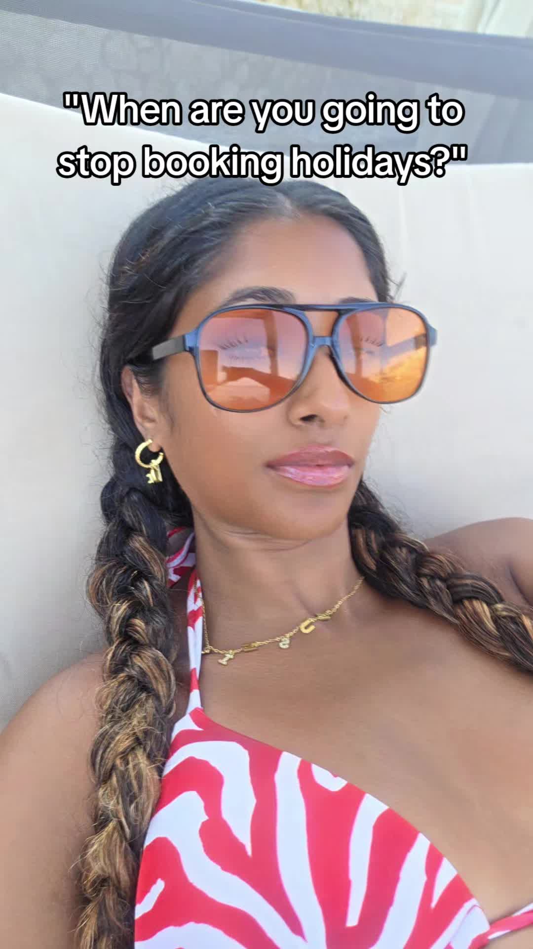 @Dinushaxo