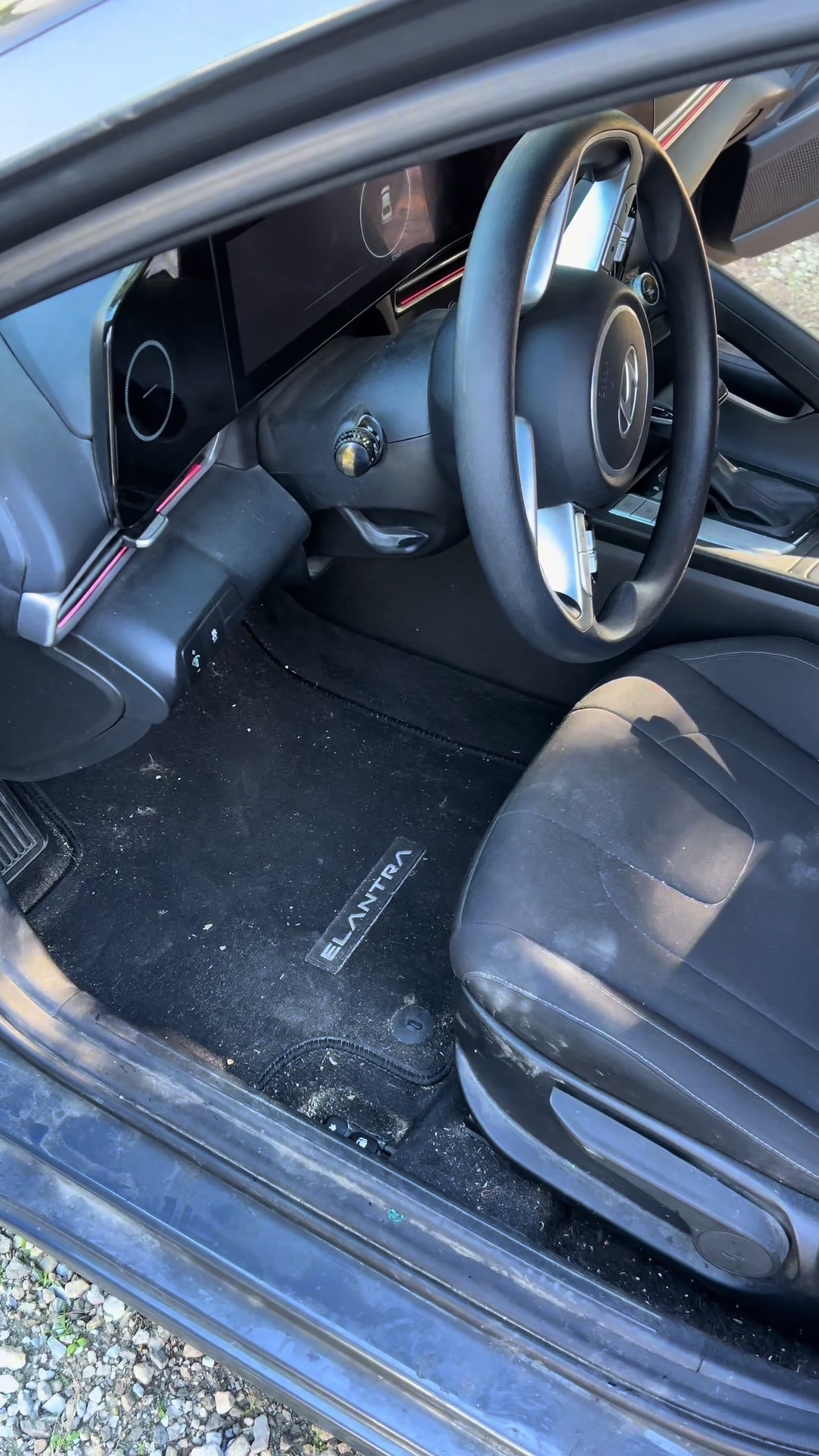 @Rugged Interior Auto Detailing