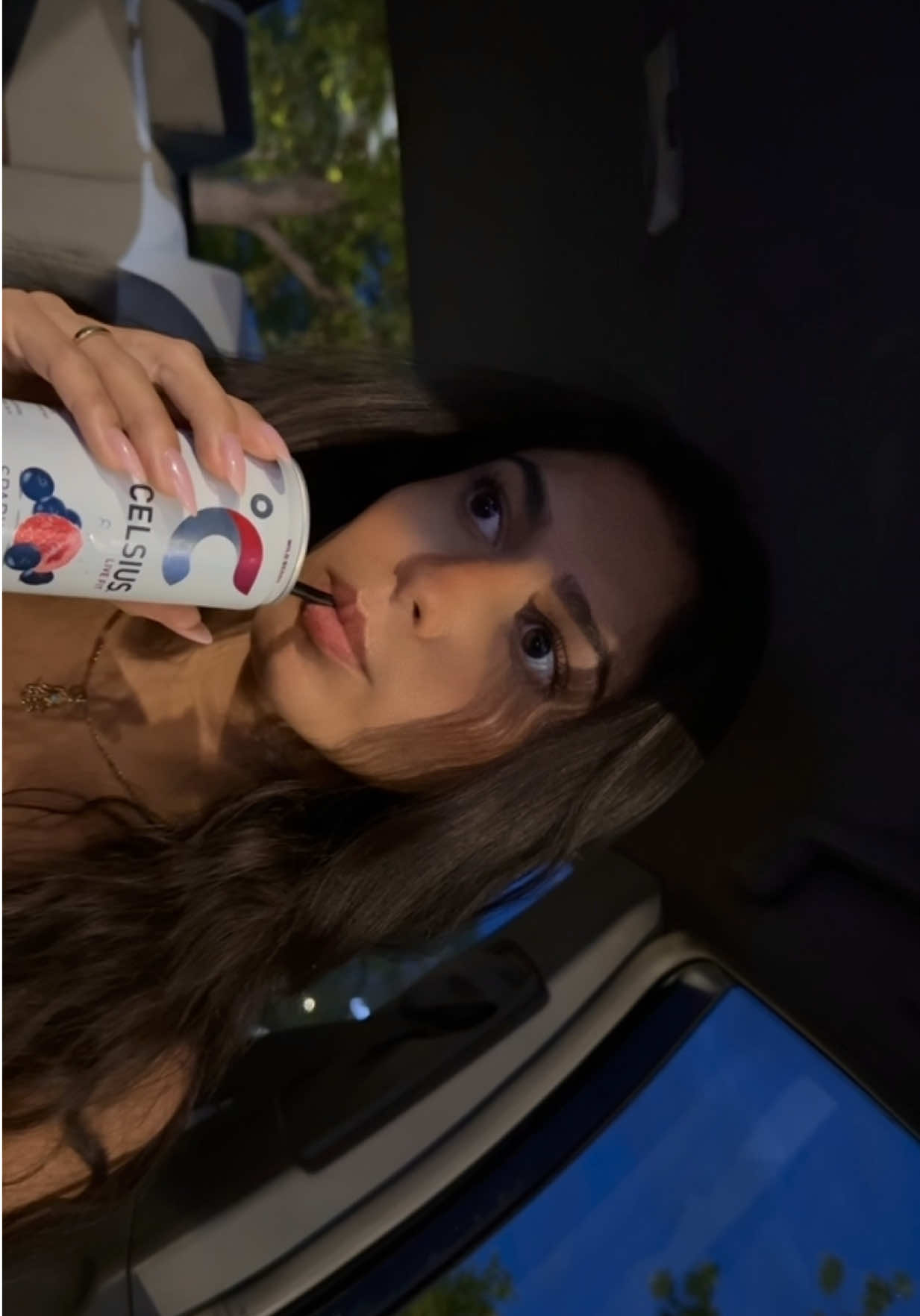 @Lara
