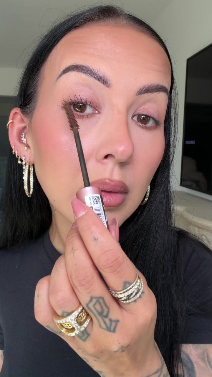 @Nikki La Rose