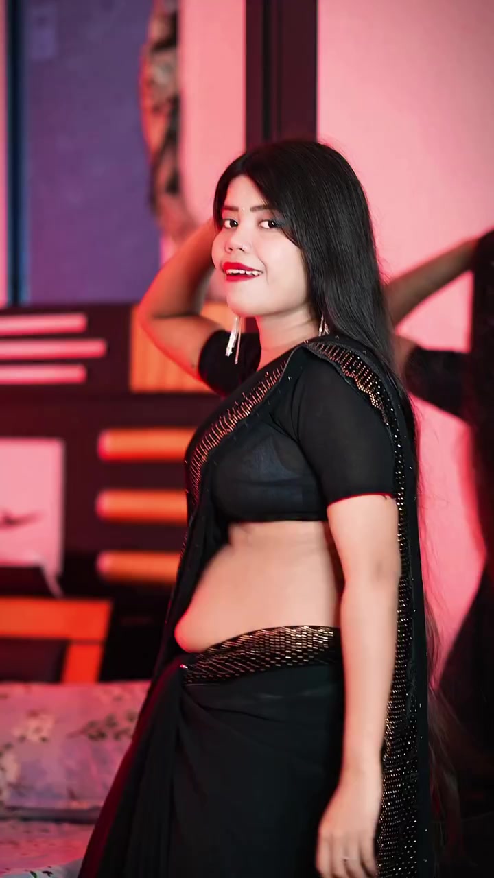 @🥀MONIKA__THARUNY🥰