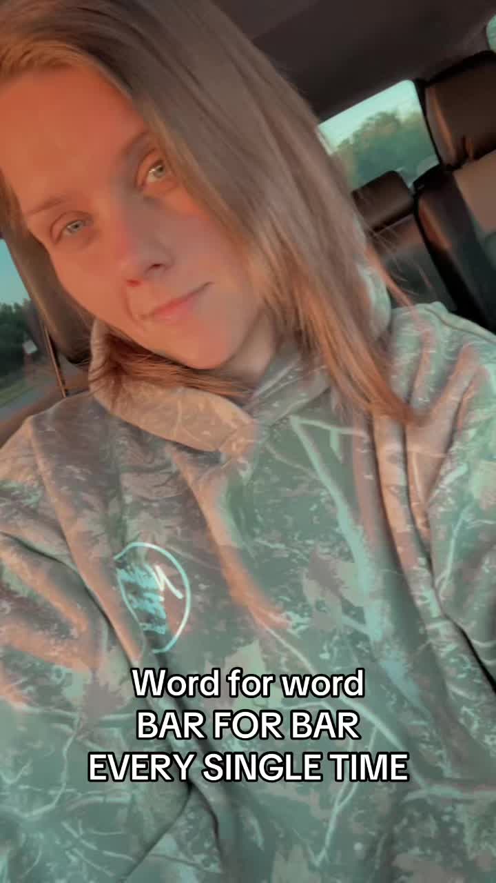 @LaceyNicole