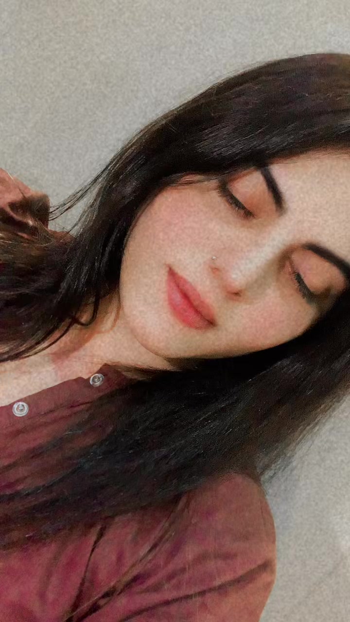 @Only🥵Madihaa