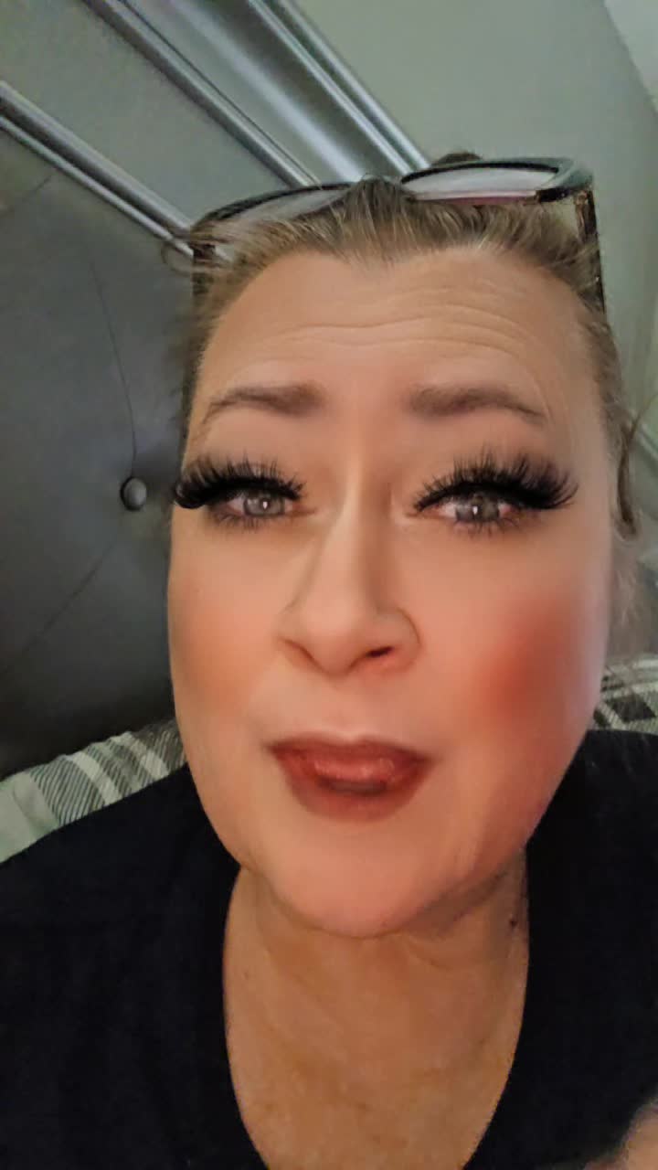 @Lori Vankomen