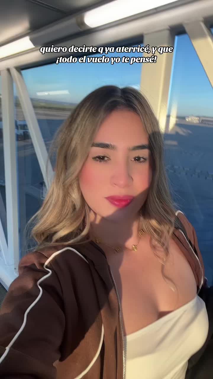 @Estefanía Andreina C