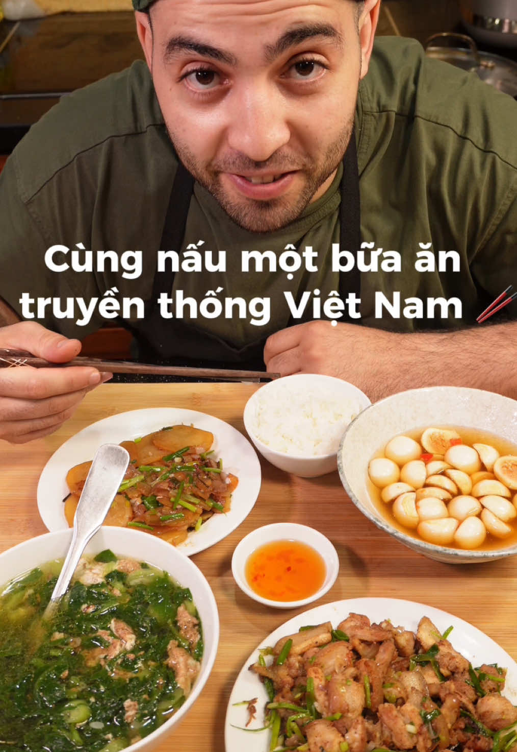 @Hamza ăn g&igrave;?