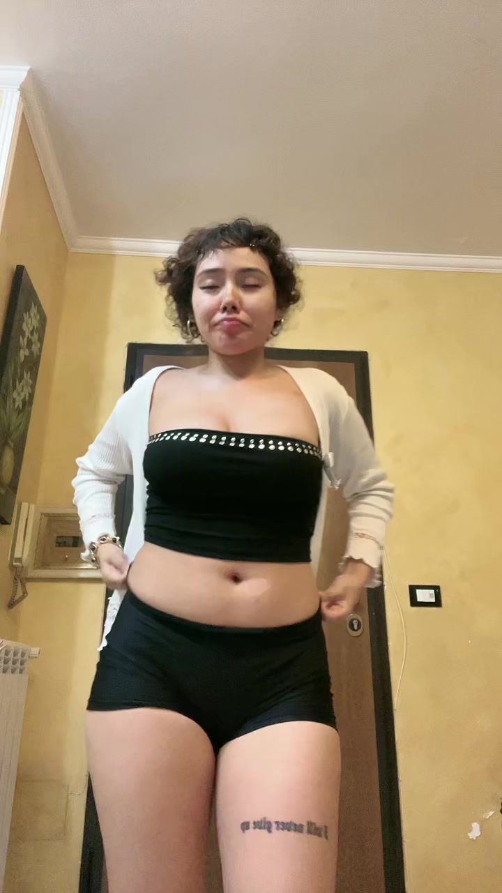 @Fernanda Fernández 🐩.🇪🇺