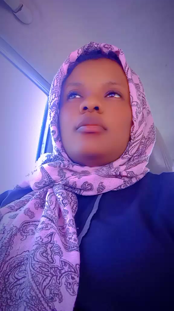 @AYOMIKUN 💕