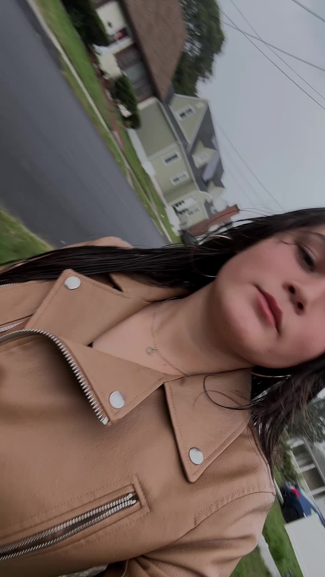@Lisbeth 184
