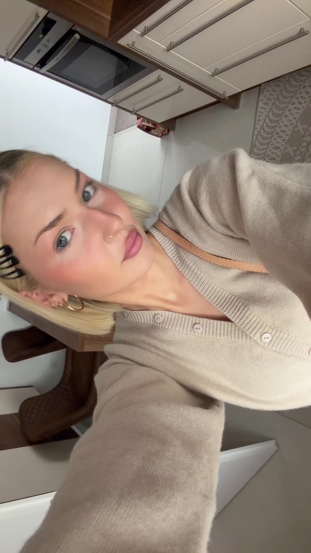 @caro