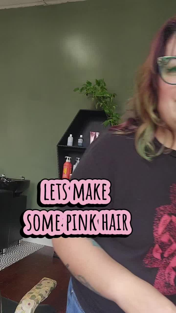 @Angie Knix Hair Artist