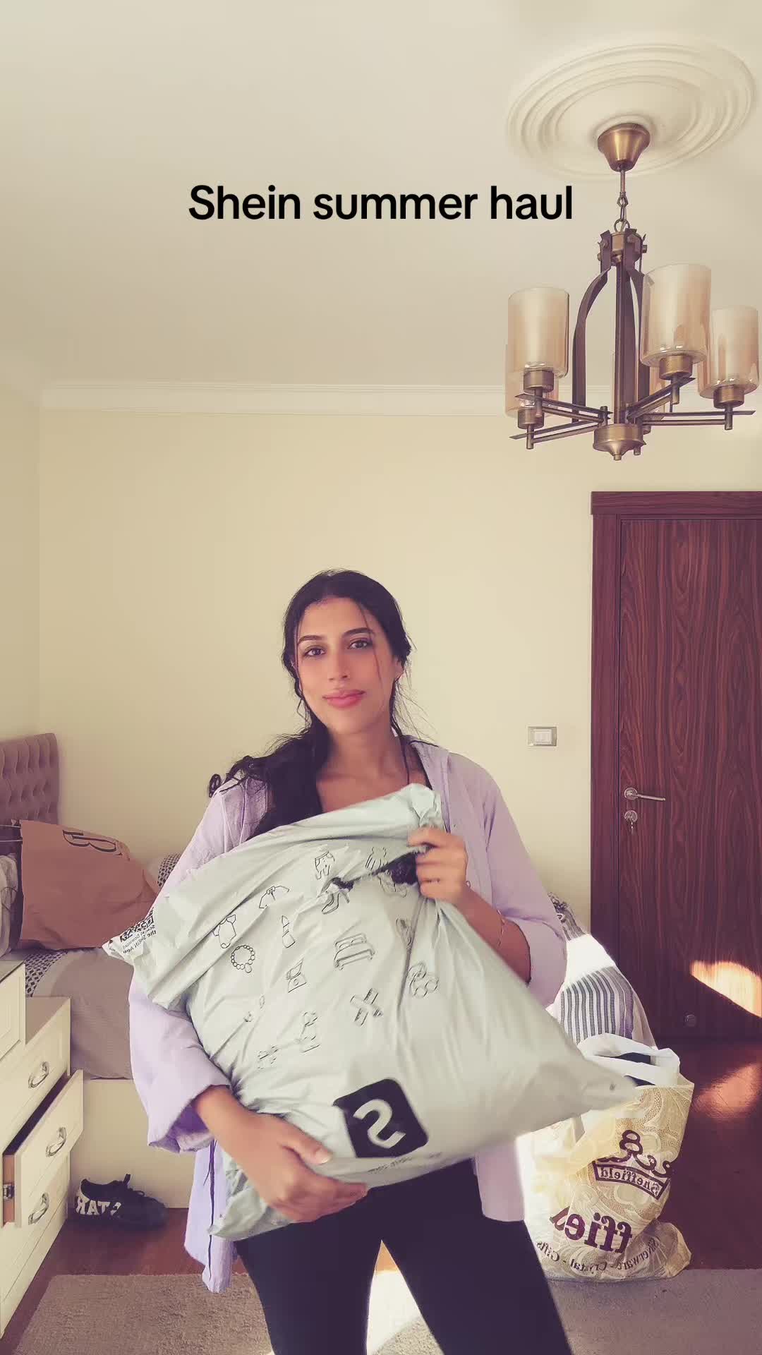 @Carine Mohamed