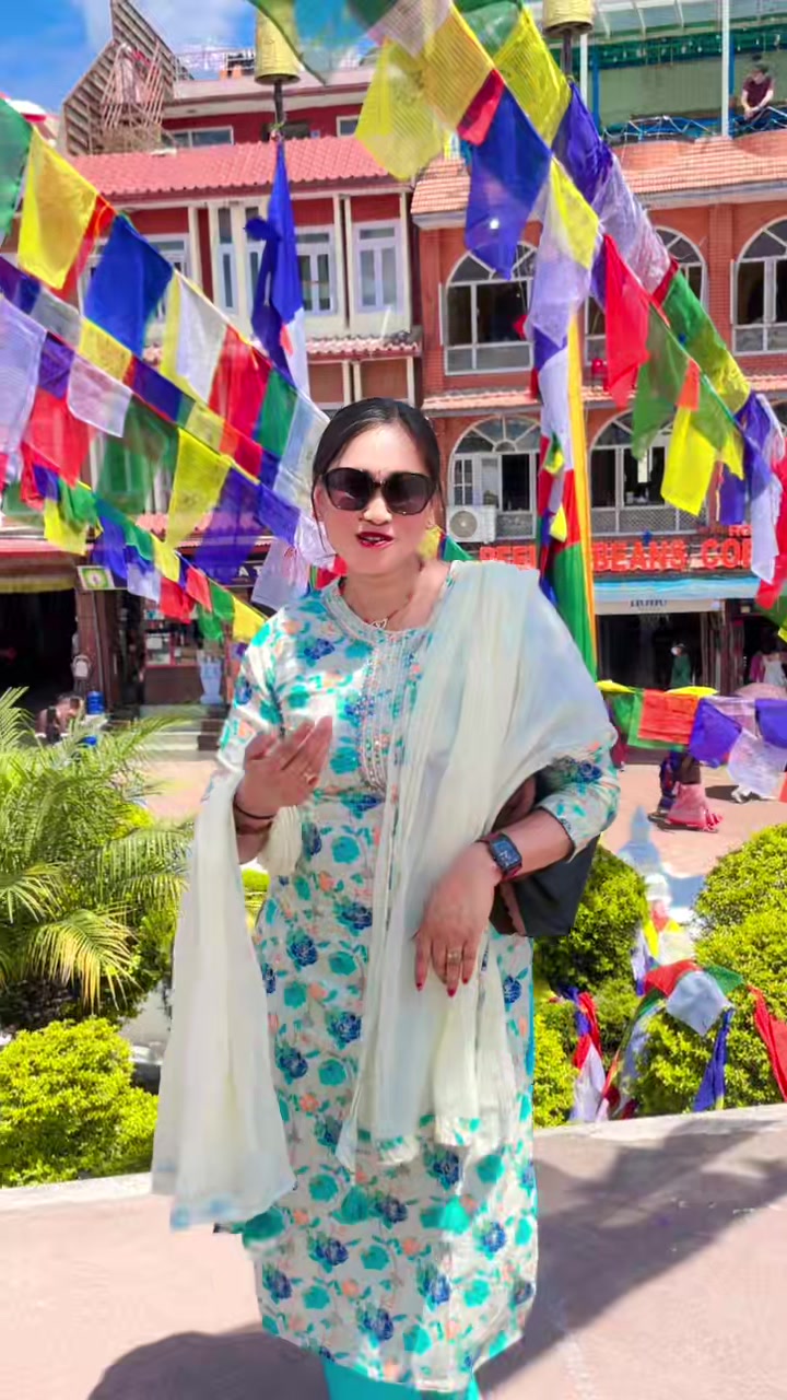 @Mrs Sandhya_🧿💫🦋