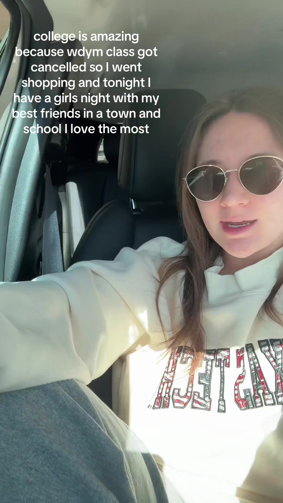@lotsofleah
