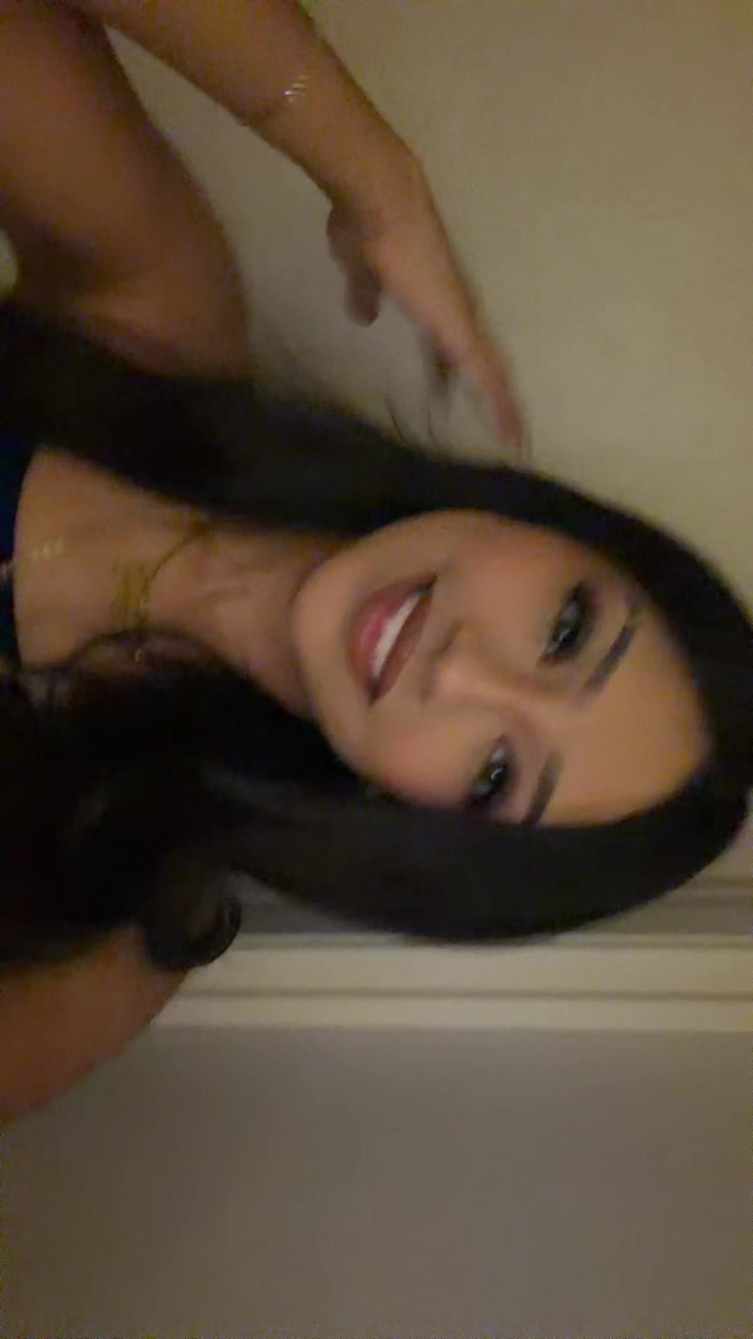 @𝐝𝐚𝐧𝐢 ᥫ᭡.