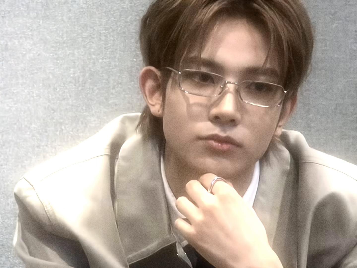 @nini