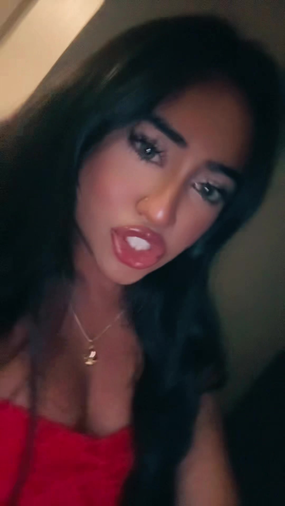 @Khushi 💋✨🥂🐆🖤