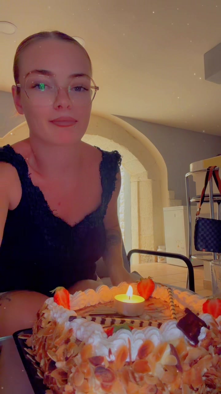@Manuella🌺🥥