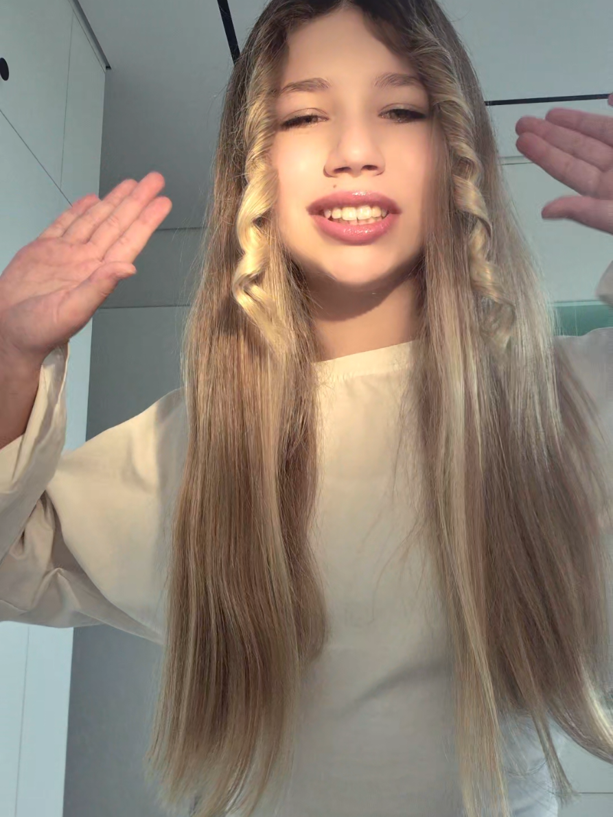@𝑲𝒊𝒓𝒂𝒍𝒐𝒗𝒗<3