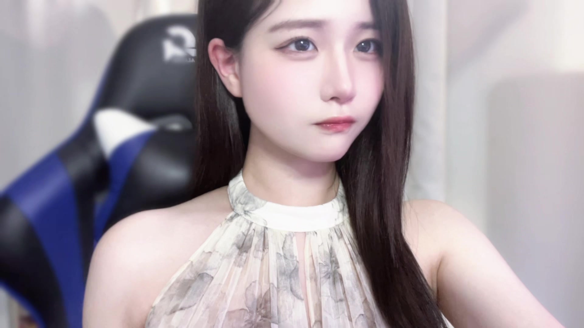 @はやくねろ❕