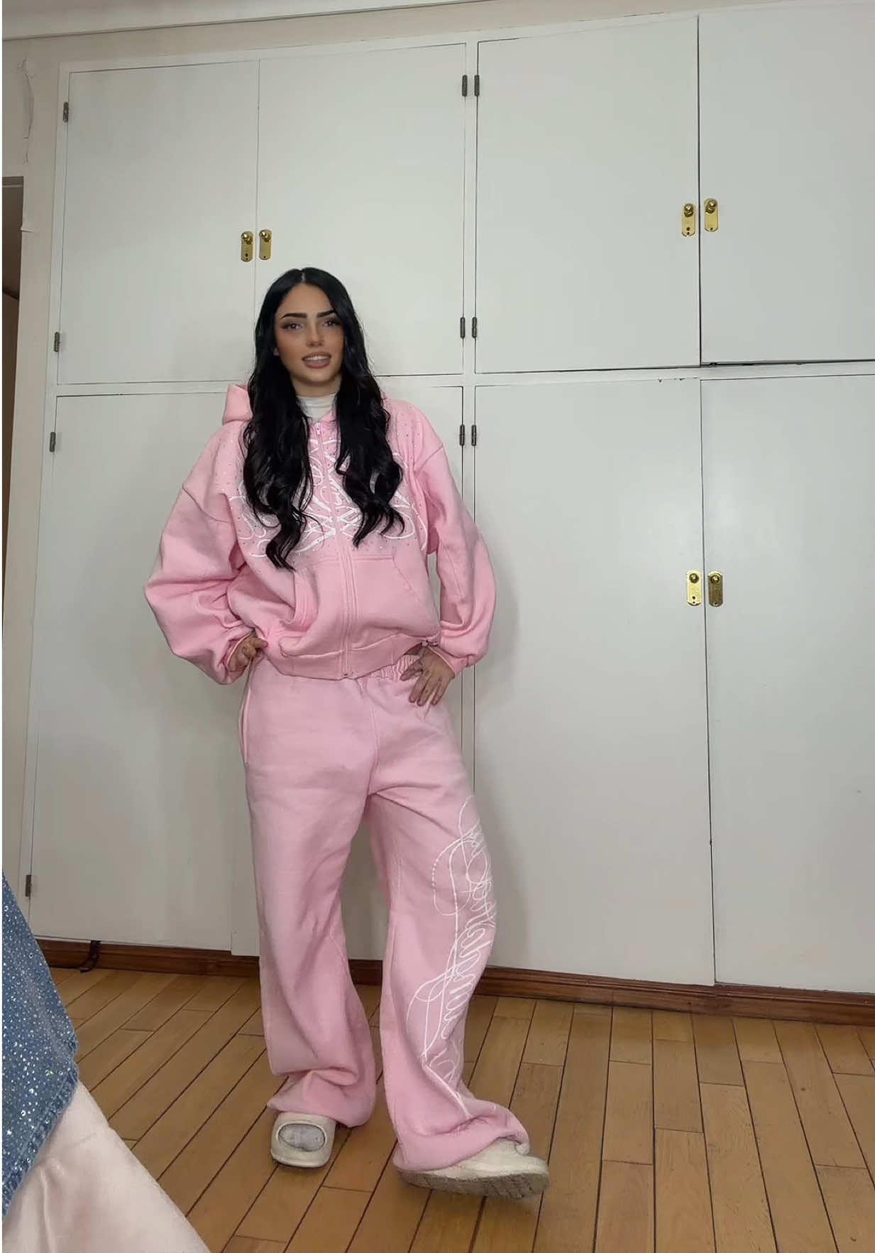 @Valentina Goldzen