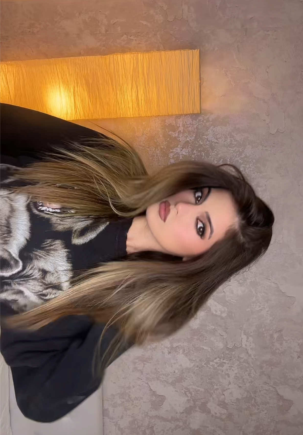 @Simon&eacute;